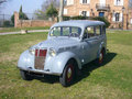 RENAULT Juvaquatre 1954 Dauphinoise